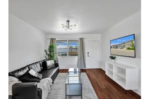 4652 N Poinciana St 6, Lauderdale By The Sea, FL 33308 Sold 03/14/25