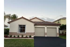 1975 NW 191 Ave, Pembroke Pines, FL 33029 Sold 05/15/25