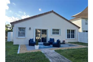 1975 NW 191 Ave, Pembroke Pines, FL 33029 Sold 05/15/25