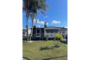 8610 18th Court, Davie, FL 33324 - MLS#F10486184