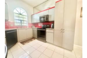 5379 Verona Dr E, Boynton Beach