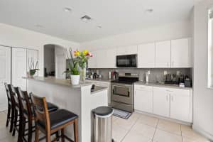 1441 SE 16th Ave, Homestead, FL 33035 Sold 06/27/25