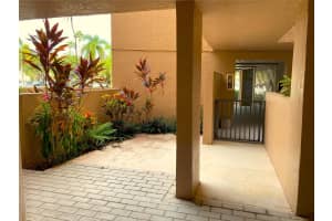 7415 Fairfax Dr 108, Tamarac, FL 33321 Sold 04/17/25