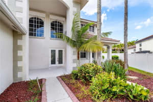 936 Greenwood Rd, Weston, FL 33327 Sold 06/26/25