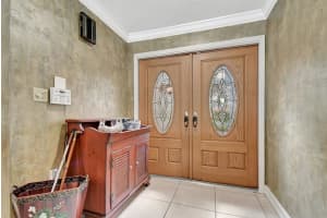7801 NW 5th Pl, Plantation, FL 33324 Sold 04/17/25