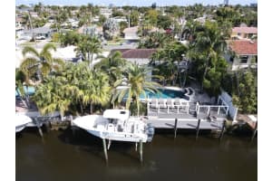 269 SE 3rd Ave, Pompano Beach, FL 33060 Sold 04/16/25