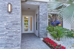 8232 Wildwood Lakes Dr, Boca Raton, FL 33496 Sold 06/06/25