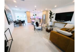 2908 NW 6th Ave, Wilton Manors, FL 33311 Sold 04/18/25