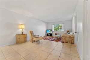 649 W Oakland Park Blvd 110A, Wilton Manors, FL 33311 Sold 04/08/25