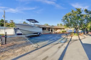 2585 3rd Street, Pompano Beach, FL 33062 - MLS#F10486580