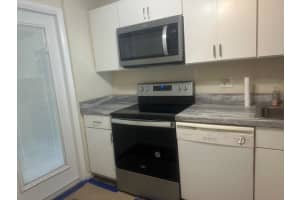 2731 NE 14 Street cswy 135, Pompano Beach, FL 33062 Sold 12/16/25