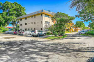 2850 Forest Hills Blvd 210, Coral Springs, FL 33065 Sold 03/24/25