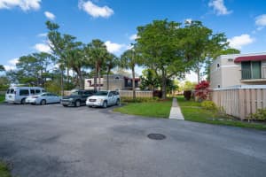 4375 Village Dr C, Delray Beach, FL 33445 Sold 05/13/25