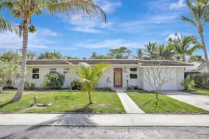 1104 Se 6th St, Deerfield Beach
