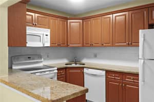 5900 Whispering Pine Way B-1, Greenacres, FL 33463 Sold 04/29/25