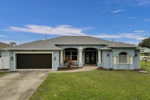 1999 Sw Gourmet St, Port Saint Lucie
