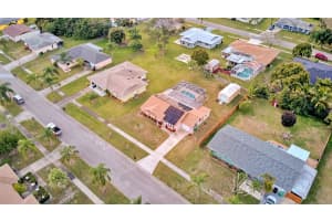 714 SW Ravenswood Ln, Port Saint Lucie, FL 34983 Sold 03/31/25