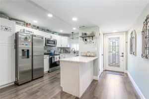 9811 N Hollybrook Lake Dr 204, Pembroke Pines, FL 33025 Sold 05/30/25