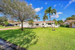 11281 NW 43rd St, Coral Springs, FL 33065 Sold 03/31/25
