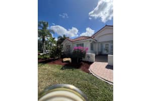 530 Spinnaker, Weston, FL 33326 Sold 03/12/25