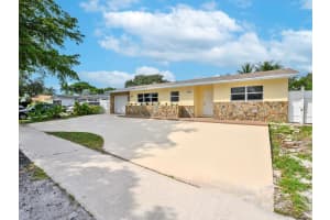10521 Taft St, Pembroke Pines, FL 33026 Sold 04/21/25