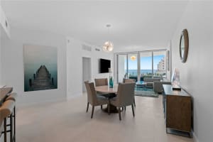 701 Fort Lauderdale Boulevard, Fort Lauderdale, FL 33304 - MLS#F10486879