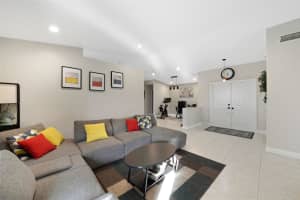 3951 SW 72nd Dr, Davie, FL 33314 Sold 04/22/25