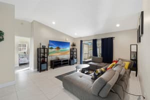 3951 SW 72nd Dr, Davie, FL 33314 Sold 04/22/25