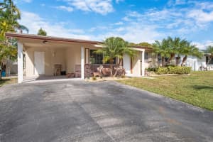 5651 SW 56th St, Davie, FL 33314 Sold 08/26/25