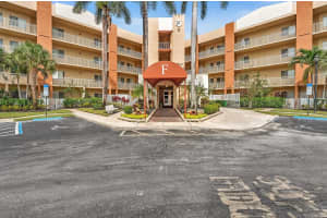7775 Yardley Dr 210, Fort Lauderdale, FL 33321 Sold 06/20/25