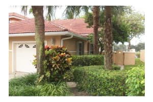 4105 Carriage Dr J4, Pompano Beach