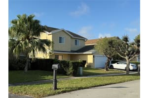 9920 SW 12th St, Pembroke Pines, FL 33025 Sold 03/31/25