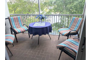 9551 Weldon Cir 403, Tamarac, FL 33321 Sold 04/11/25