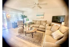 802 Se 7th St 306, Deerfield Beach