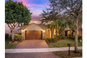 7528 NW 112th Ter, Parkland, FL 33076 Sold 05/12/25