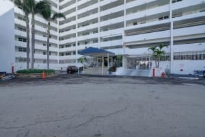 3100 NE 49th St 710, Fort Lauderdale, FL 33308 - MLS#F10487231