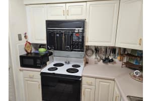 777 SE 2nd Ave C117, Deerfield Beach, FL 33441 Sold 06/09/25