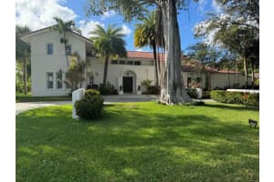 1125 W Cypress Dr, Pompano Beach, FL 33069 Sold 04/04/25