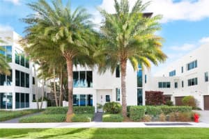 246 Shore Ct, Lauderdale By The Sea