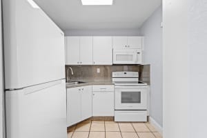 17255 SW 95th Ave 456, Palmetto Bay, FL 33157 Sold 03/26/25