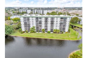 2232 N Cypress Bend Dr 303, Pompano Beach, FL 33069 Sold 04/11/25