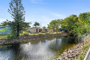 6520 SW 18th Ct, North Lauderdale, FL 33068 Sold 04/16/25