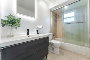 6520 SW 18th Ct, North Lauderdale, FL 33068 Sold 04/16/25