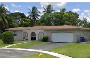 3496 NW 27th St, Lauderdale Lakes, FL 33311 Sold 04/25/25