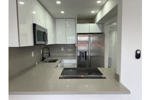9061 Sunrise Lakes Blvd 212, Sunrise, FL 33322 - MLS#F10487322