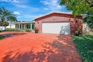 11021 NW 18th Pl, Pembroke Pines, FL 33026 Sold 04/03/25