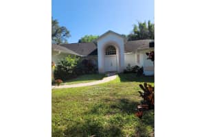584 Laurel Oak Crt. NE, Palm Bay, FL 32907 - MLS#F10487354