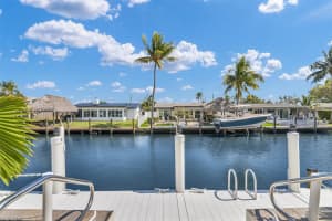818 Argonaut Isle, Dania Beach