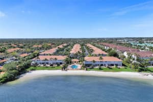 103 Las Brisas Cir 103, Hypoluxo, FL 33462 Sold 06/30/25