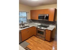 6372 NW 38th Dr, Coral Springs, FL 33067 Sold 05/30/25